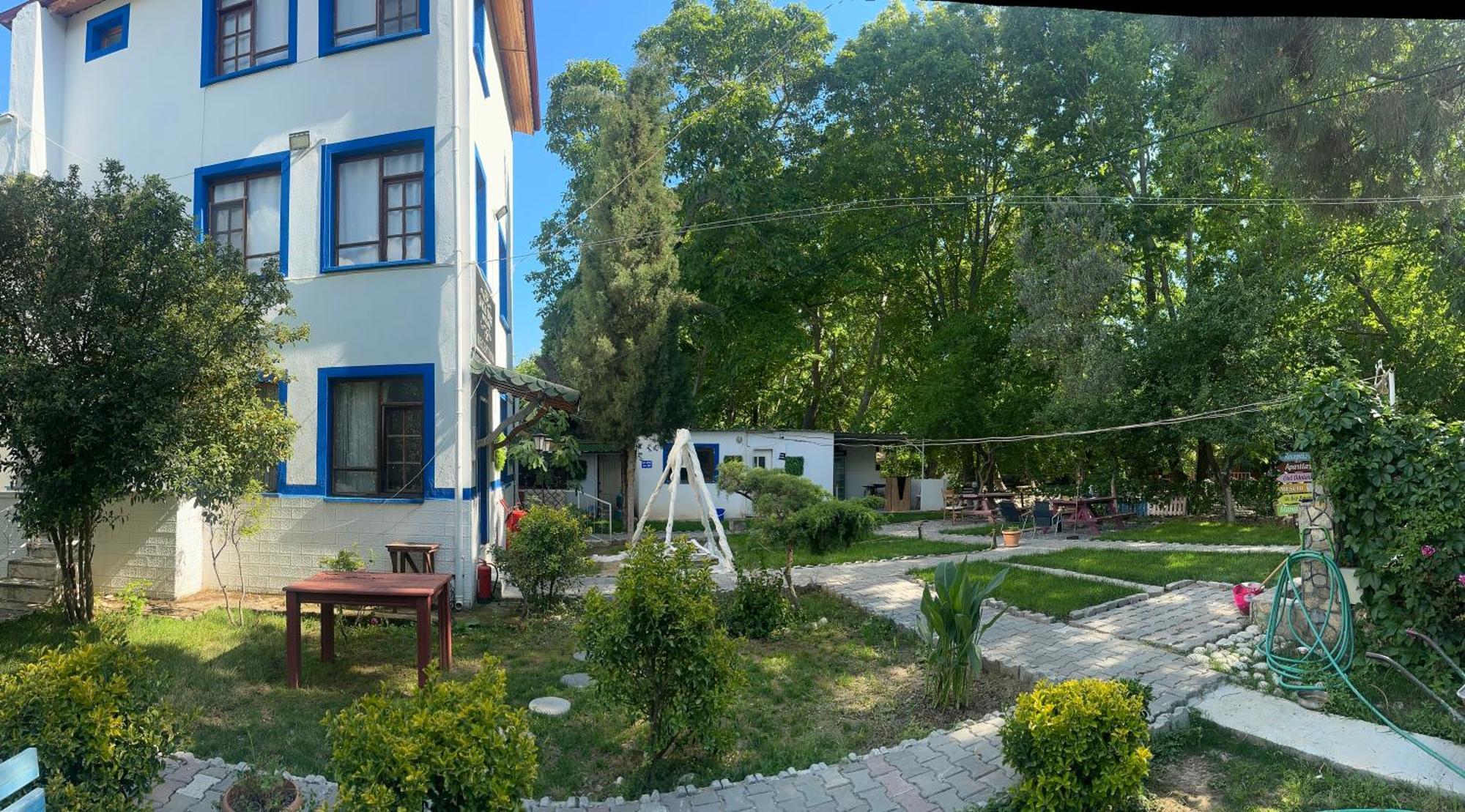 Sakliderebutikotel エドレミト エクステリア 写真